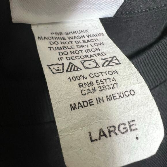 2 Boston Red Sox Polo & T-Shirt LARGE Mens Majestic Antigua Graphic Baseball MLB - Picture 8 of 11